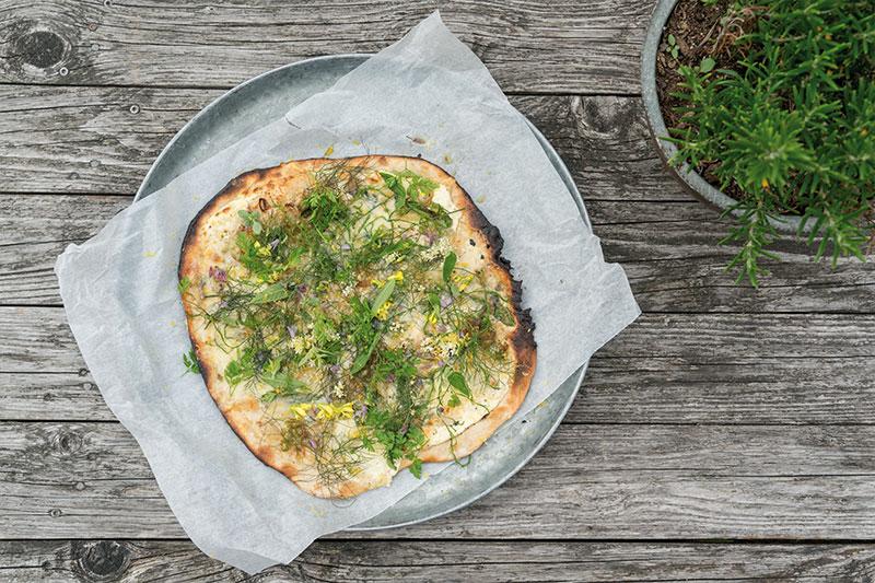 Pizza Med Trädgårdsörter & Citron
