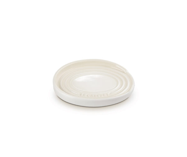 Le Creuset Oval Grytskedhållare I Stengods Meringue