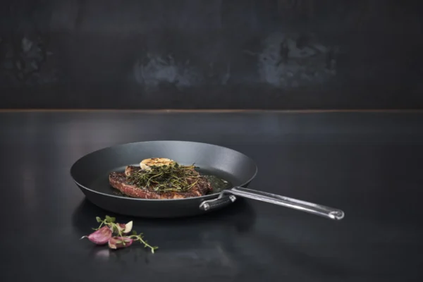 Scanpan Black Iron Stekpanna Kolstål 30 cm